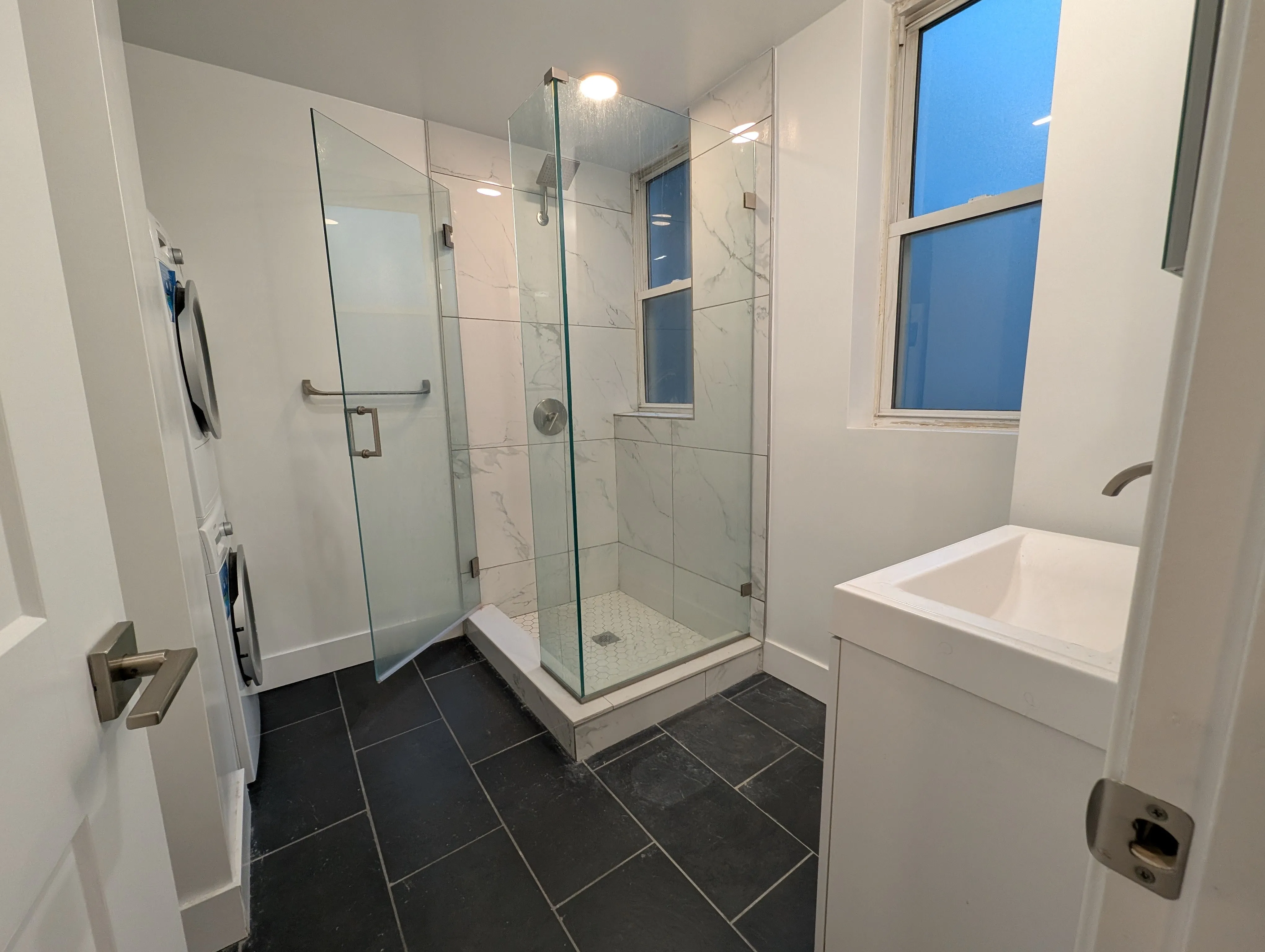 51 Queensberry St, Fenway