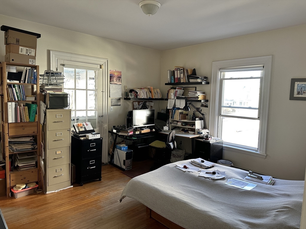 84 Walker St, Newton