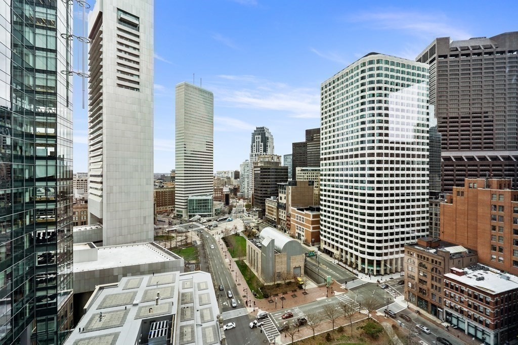 500 Atlantic Ave, Waterfront