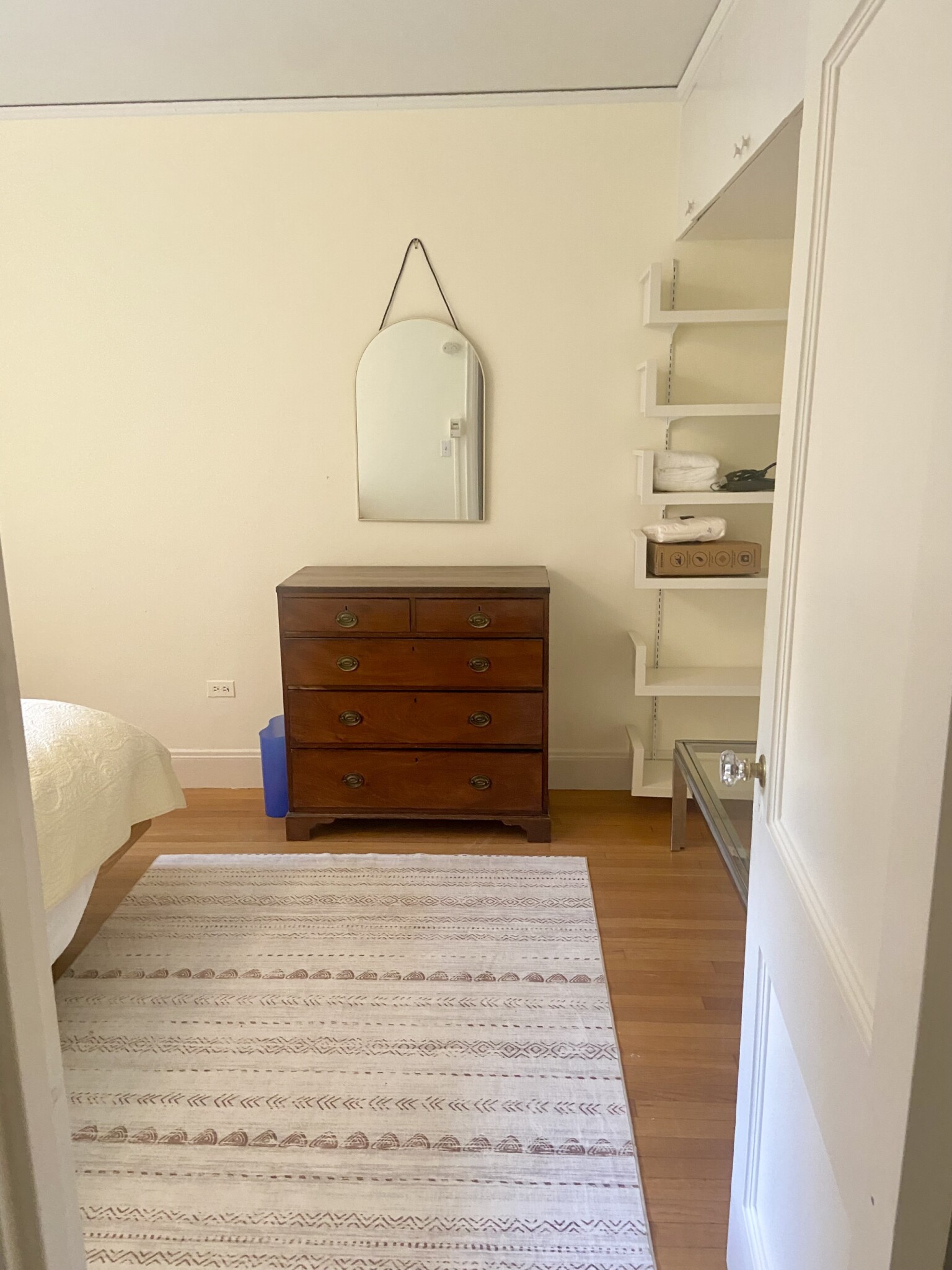 988 Memorial Dr, West Cambridge