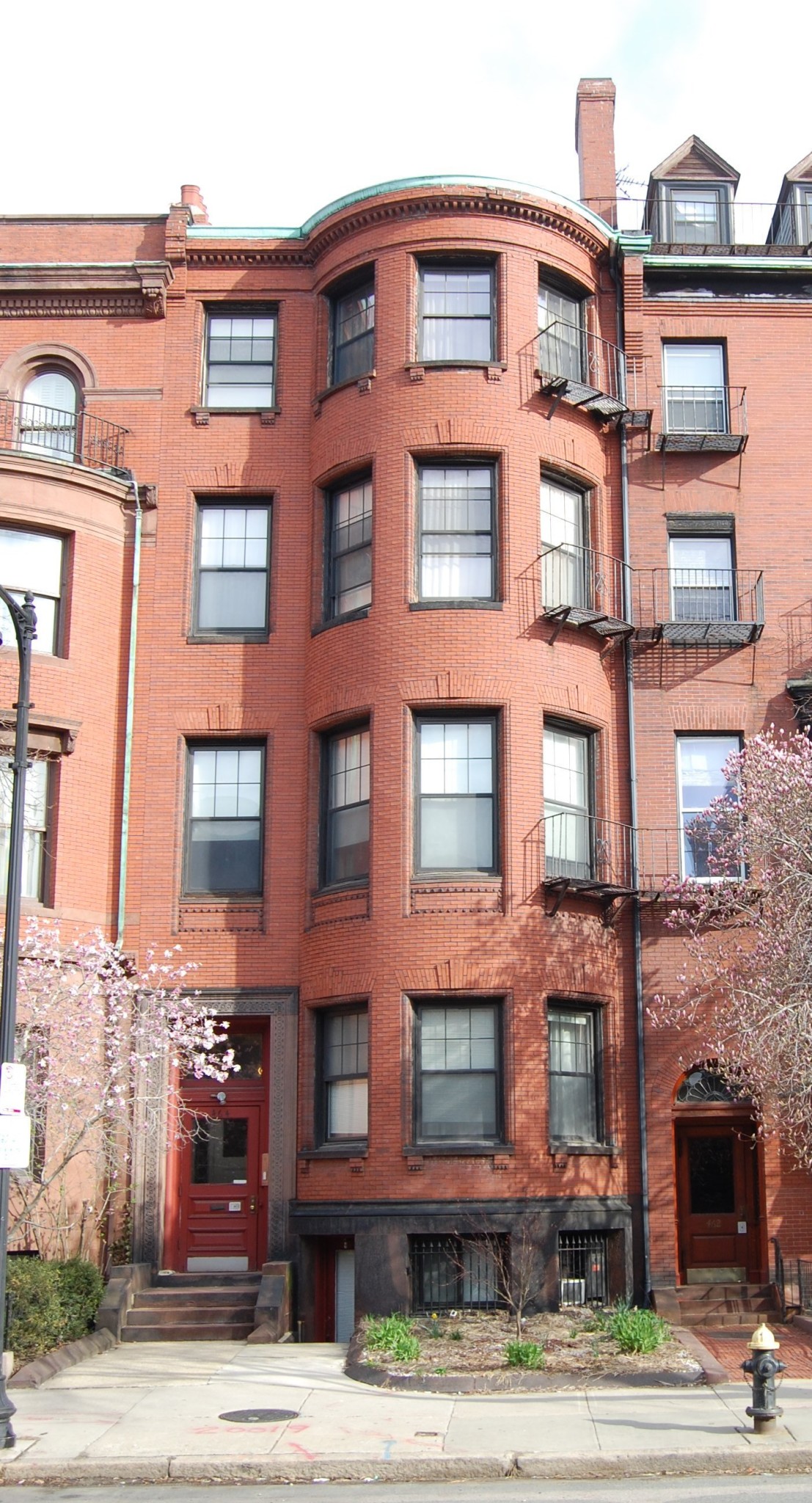 464 Beacon St, Back Bay