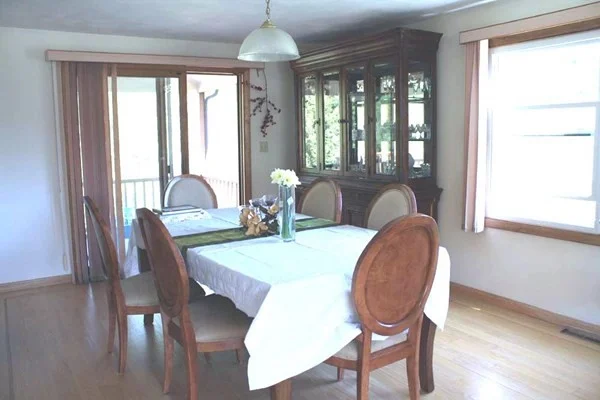 124 Hampton Rd, Sharon