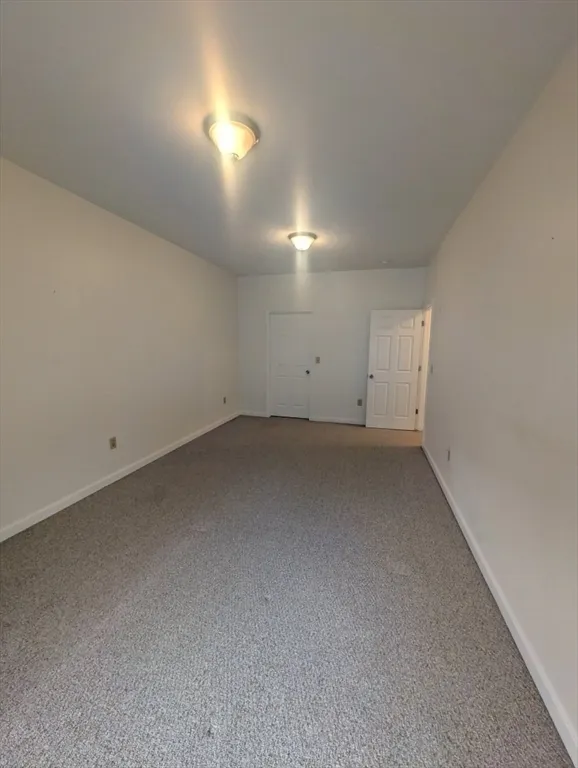 10 Beverly Cv, Worcester