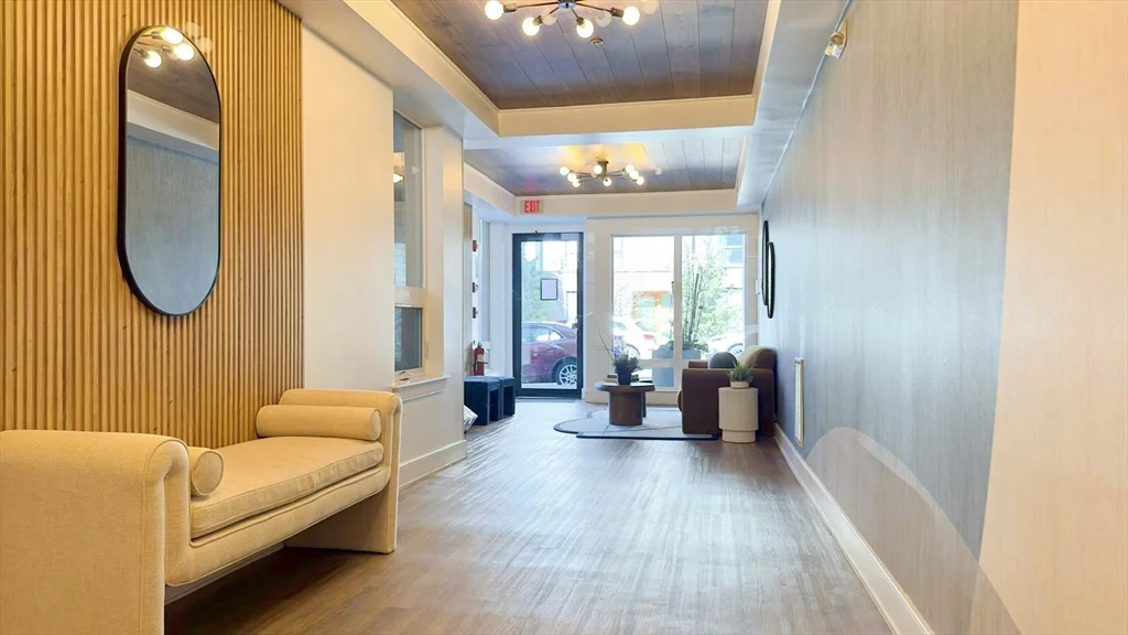 403 W 1st St, South Boston