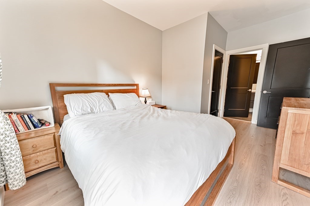 85 Everett St, East Boston