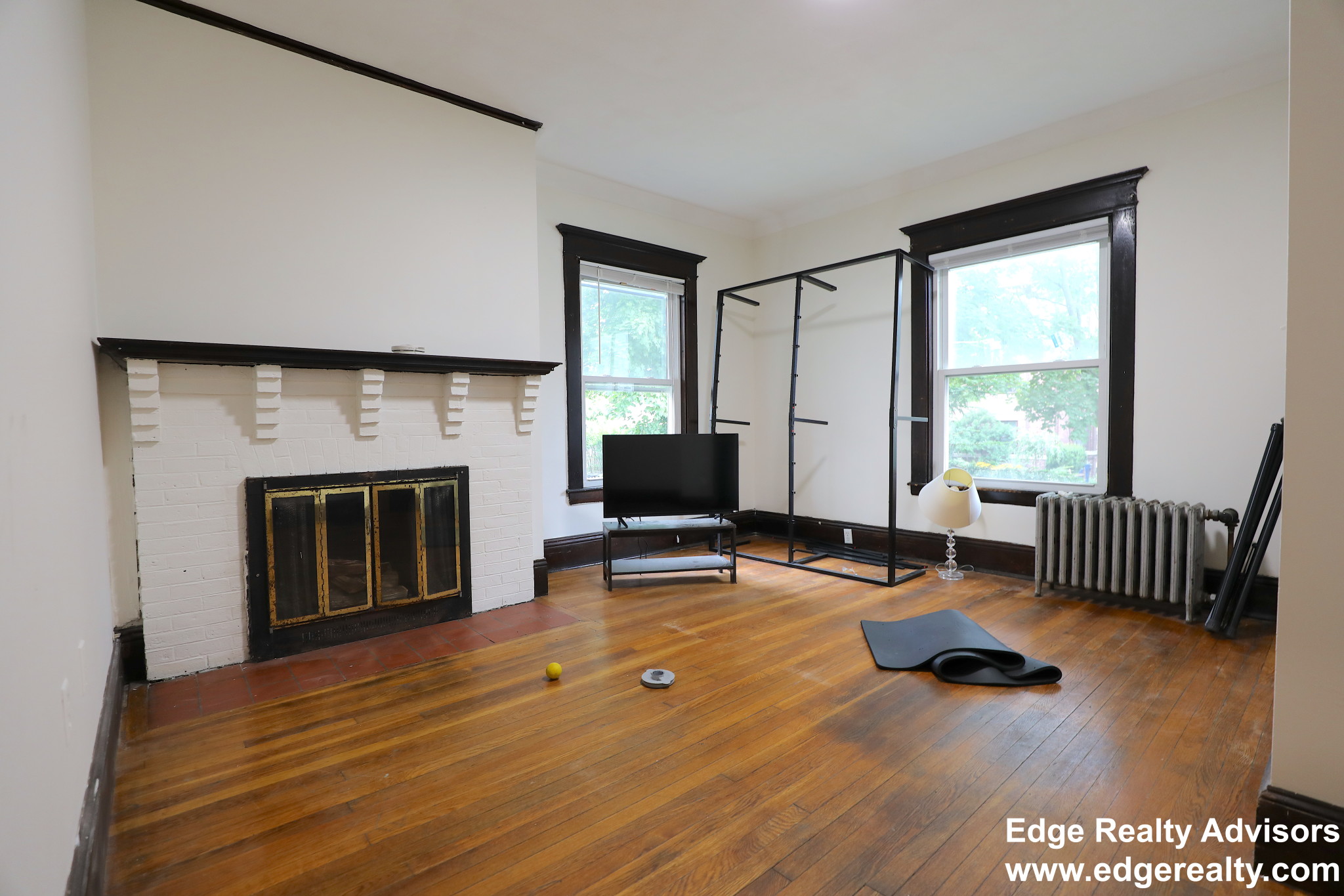 5 bed, 2 bath apartment for rent at 16 South Unit 2, Brighton — photo 5 of 13