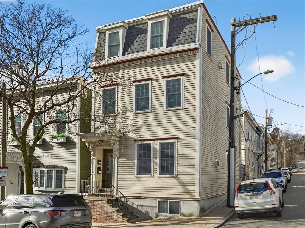 155 H St, South Boston