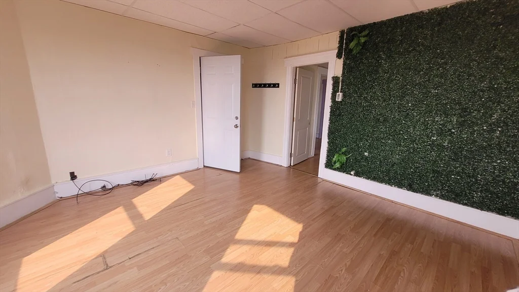 24 Everard, Worcester