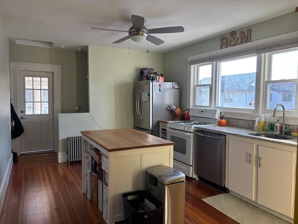 88 Quincy St, Tufts University