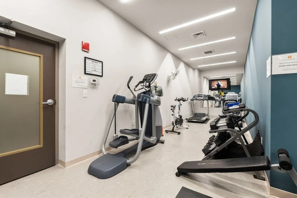 121 Portland St, West End