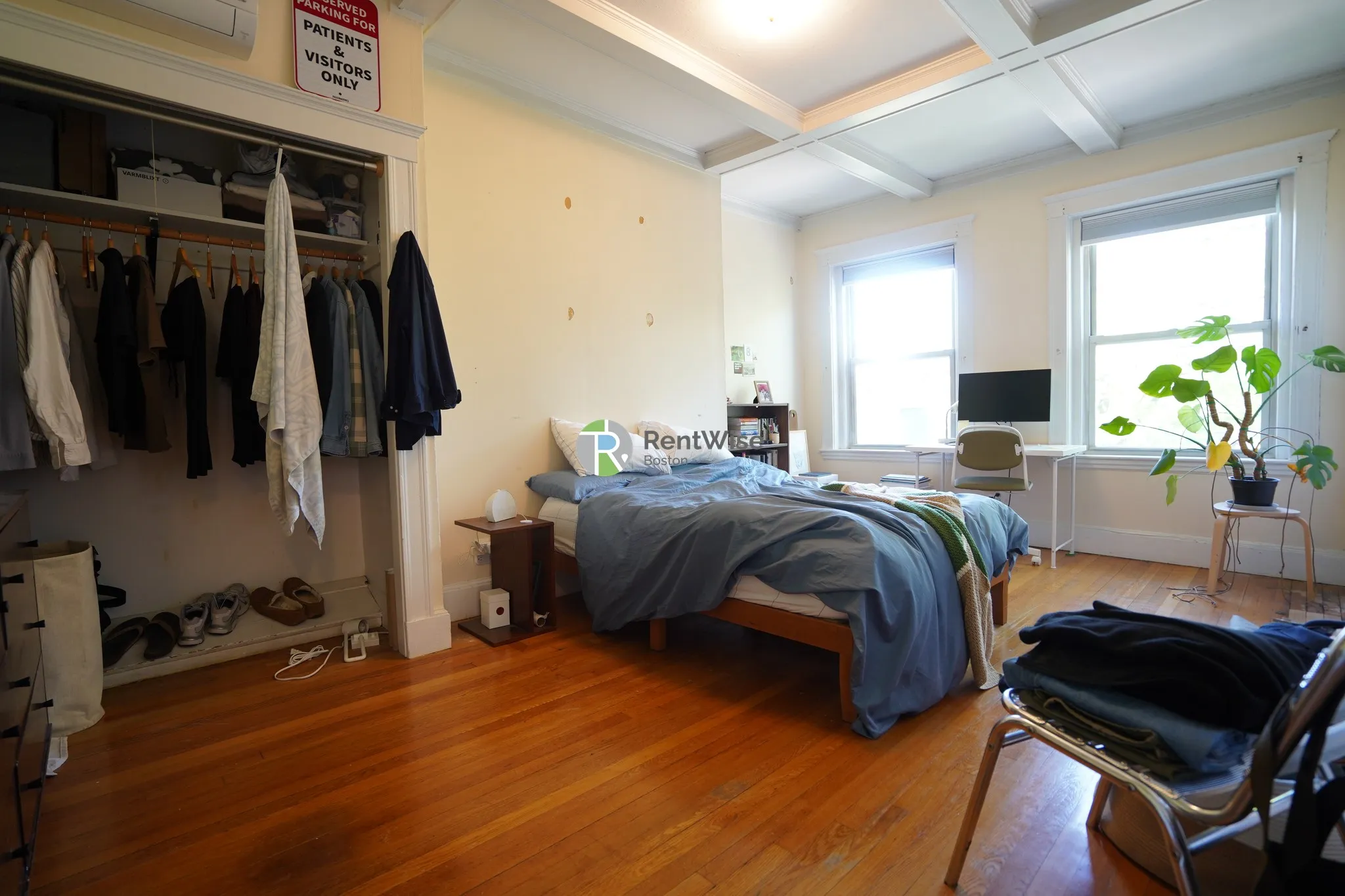 128 Fuller St, North Brookline