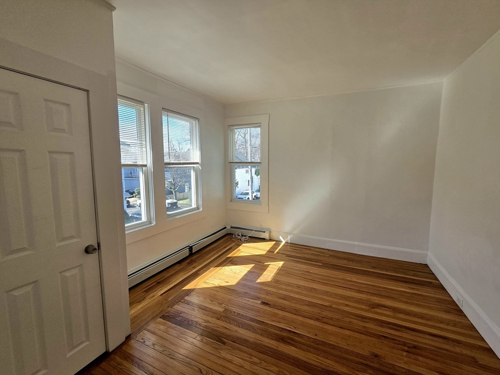 63 Stewart St, Quincy