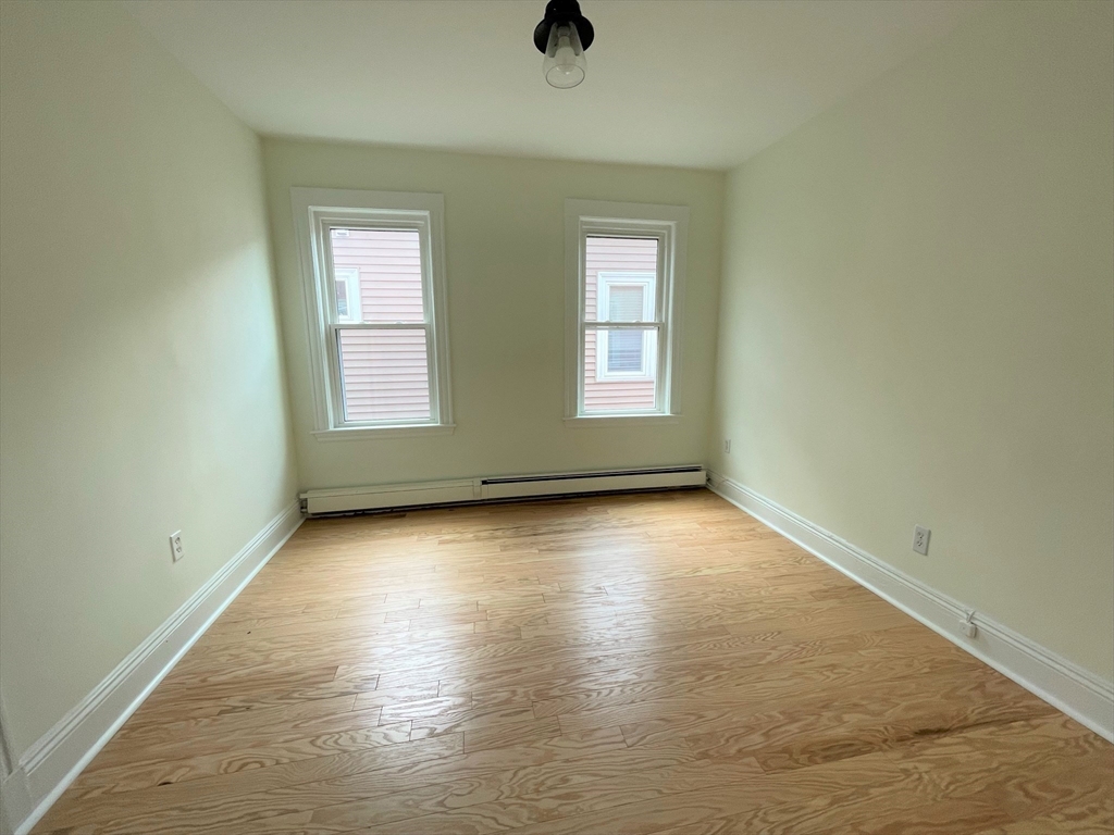 39 Calvin St, Ward Two