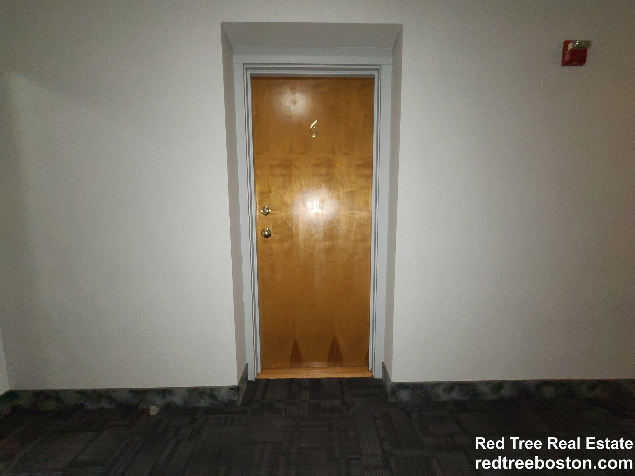 288 Grove St, Auburndale