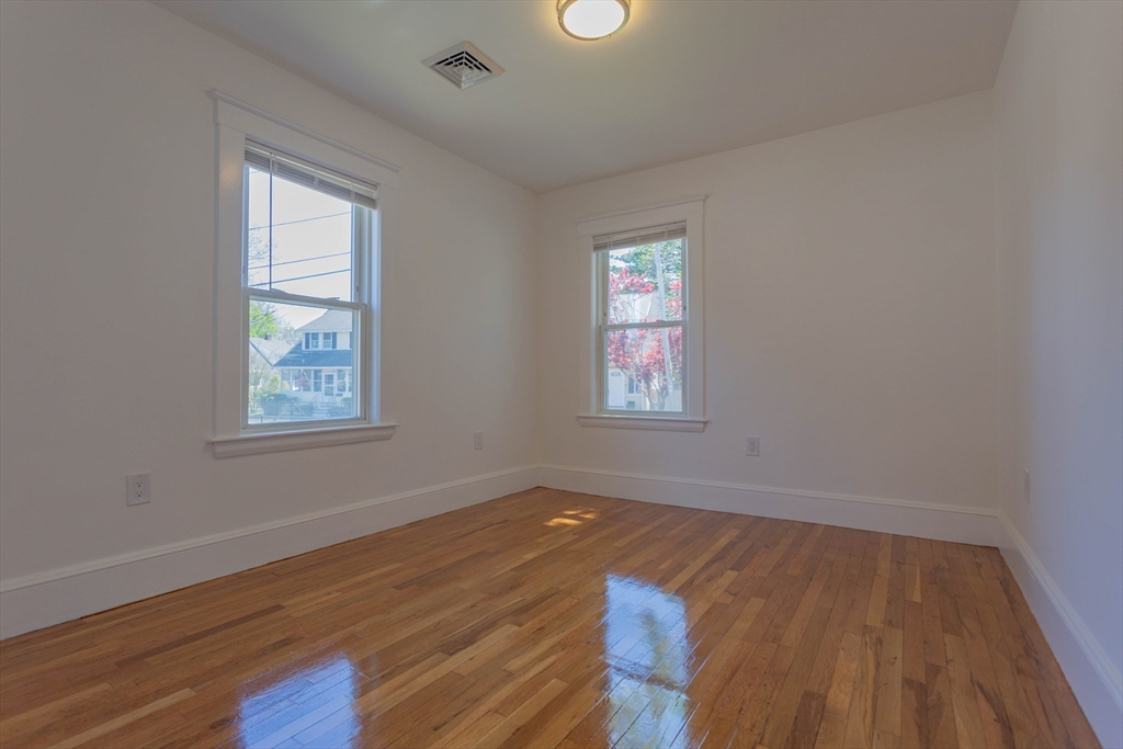 50 Evans St, Weymouth