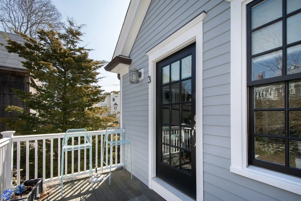108-110 Elm St, Cohasset