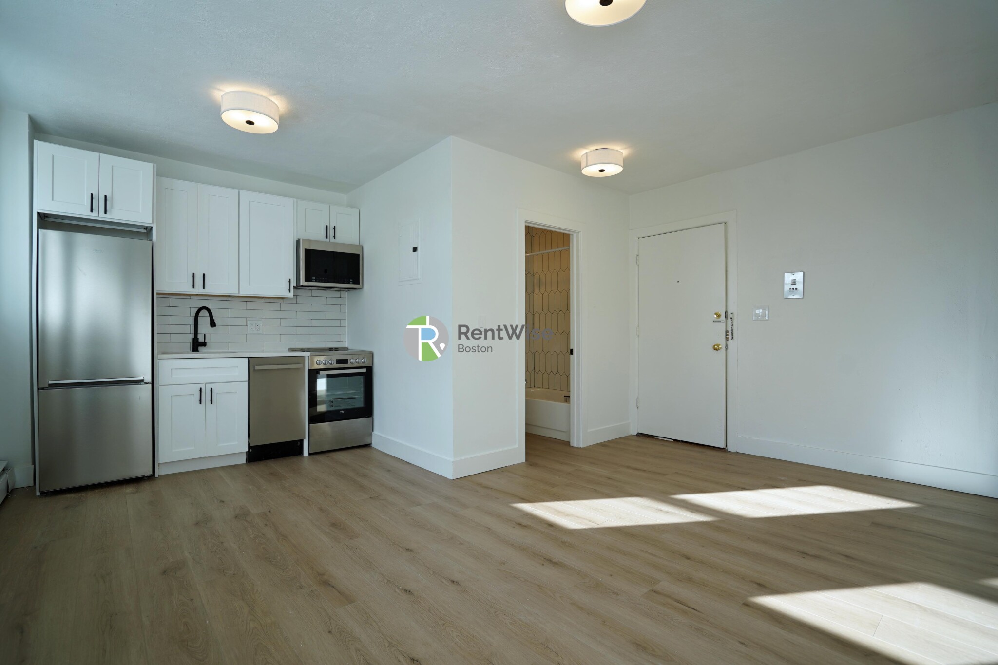 740 East 7th St, South Boston