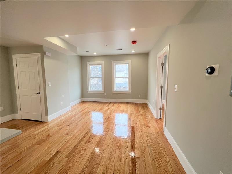 75 Pearl St, East Somerville