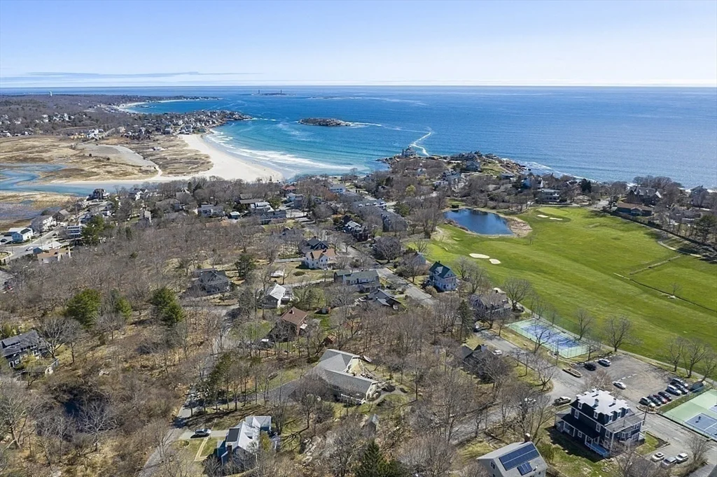 39 Decatur St, East Gloucester