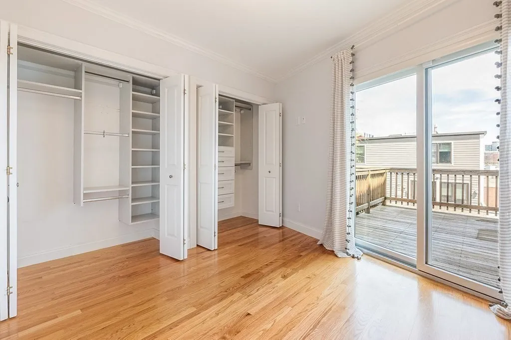 32 Emerson St, South Boston