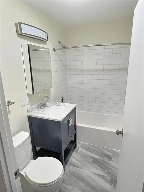 1039 Commonwealth Ave, Allston