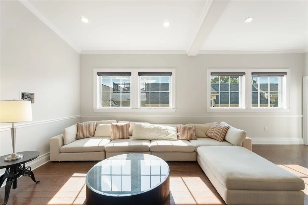 616 East 4th St, South Boston