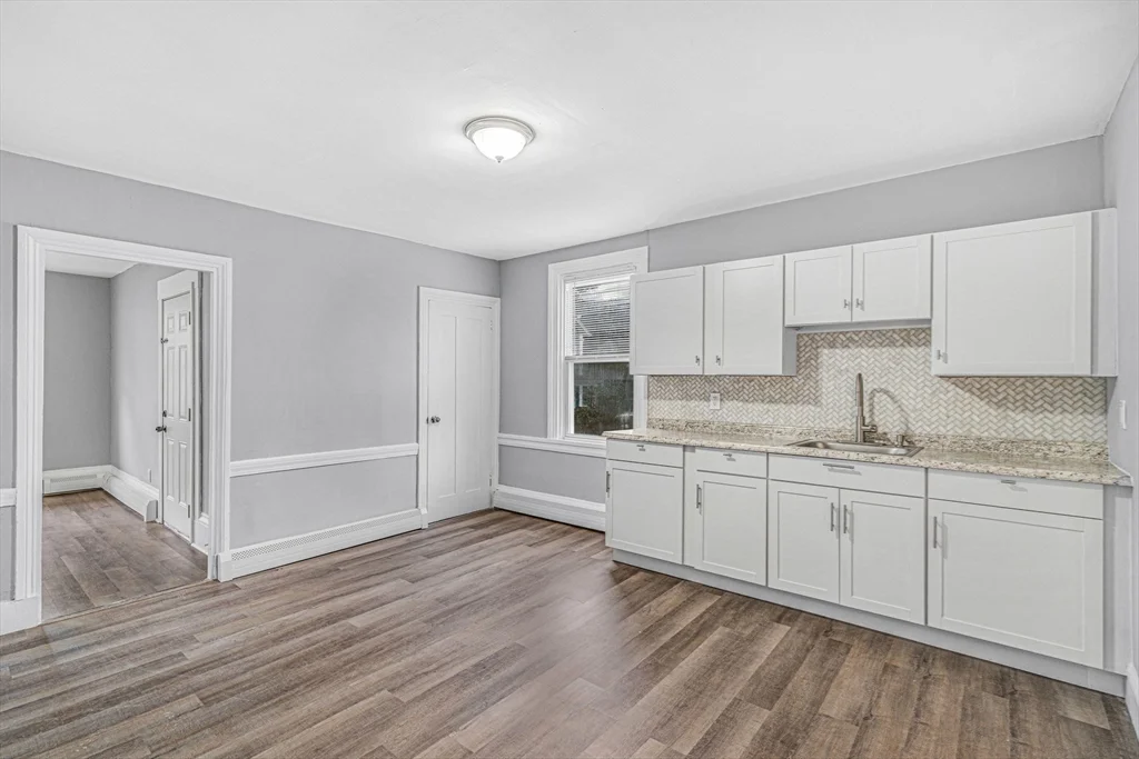 118 Maxfield St, New Bedford