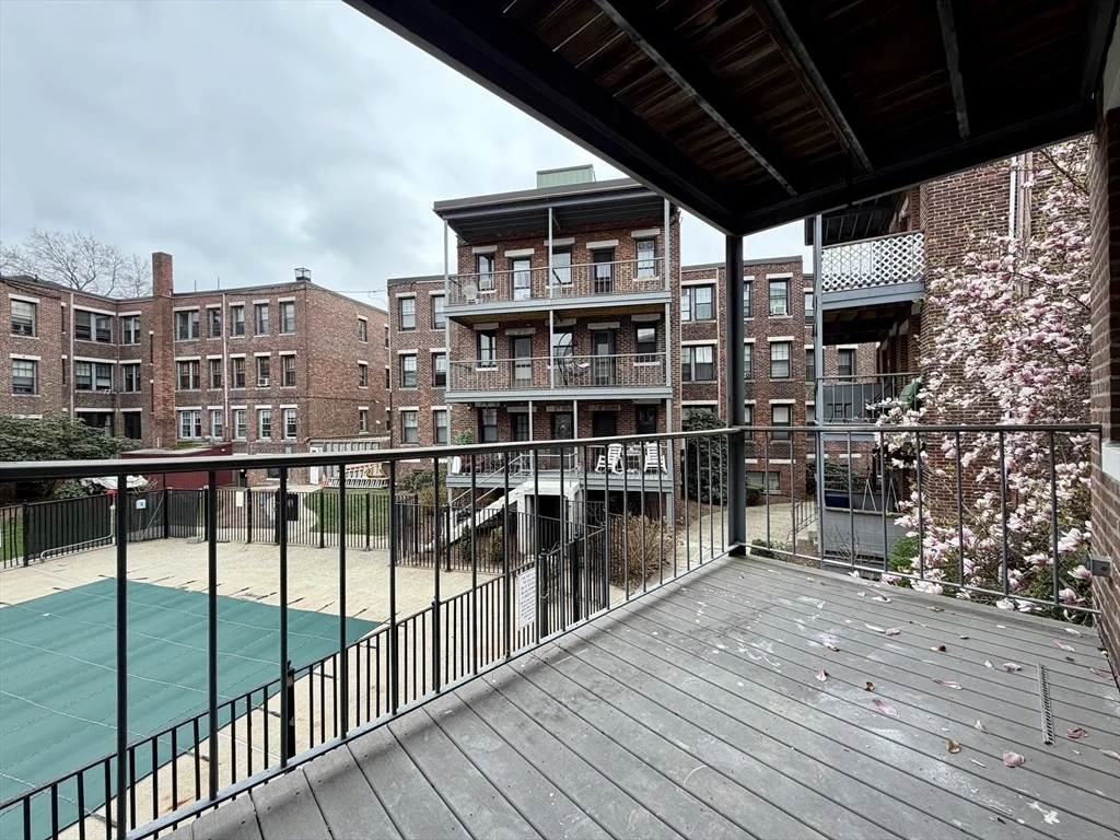 110 Lanark Rd, Brighton