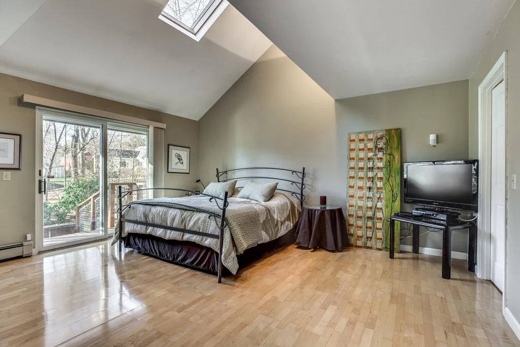 11 Beethoven Ave, Waban