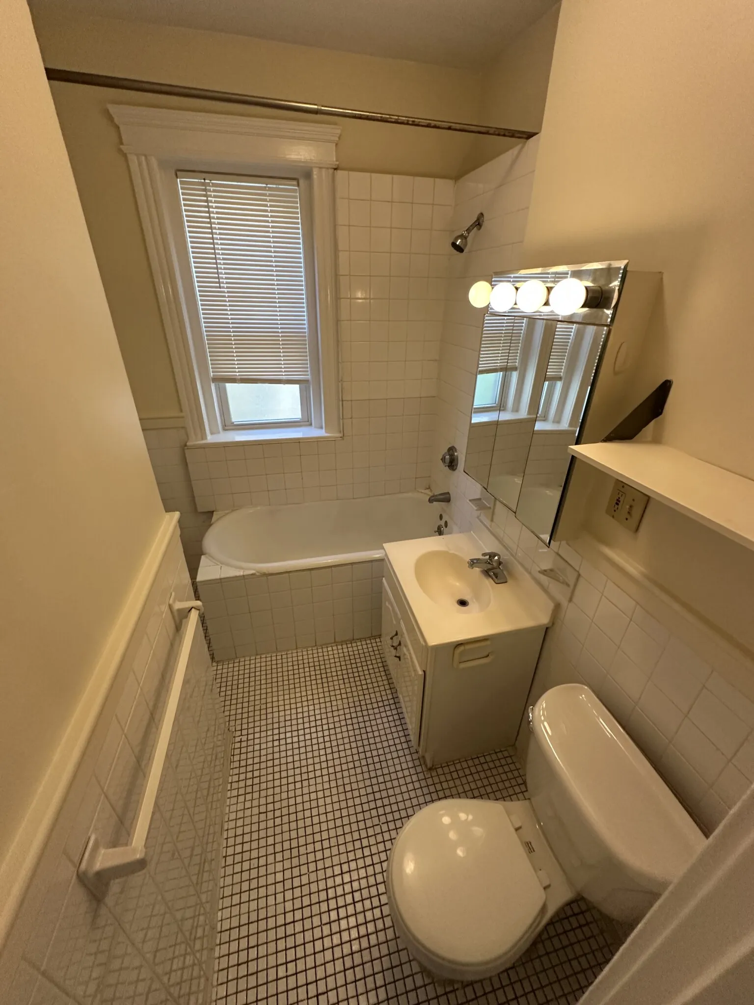 37 Wendell St, Baldwin