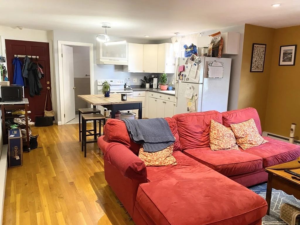 135 Central St, Winter Hill