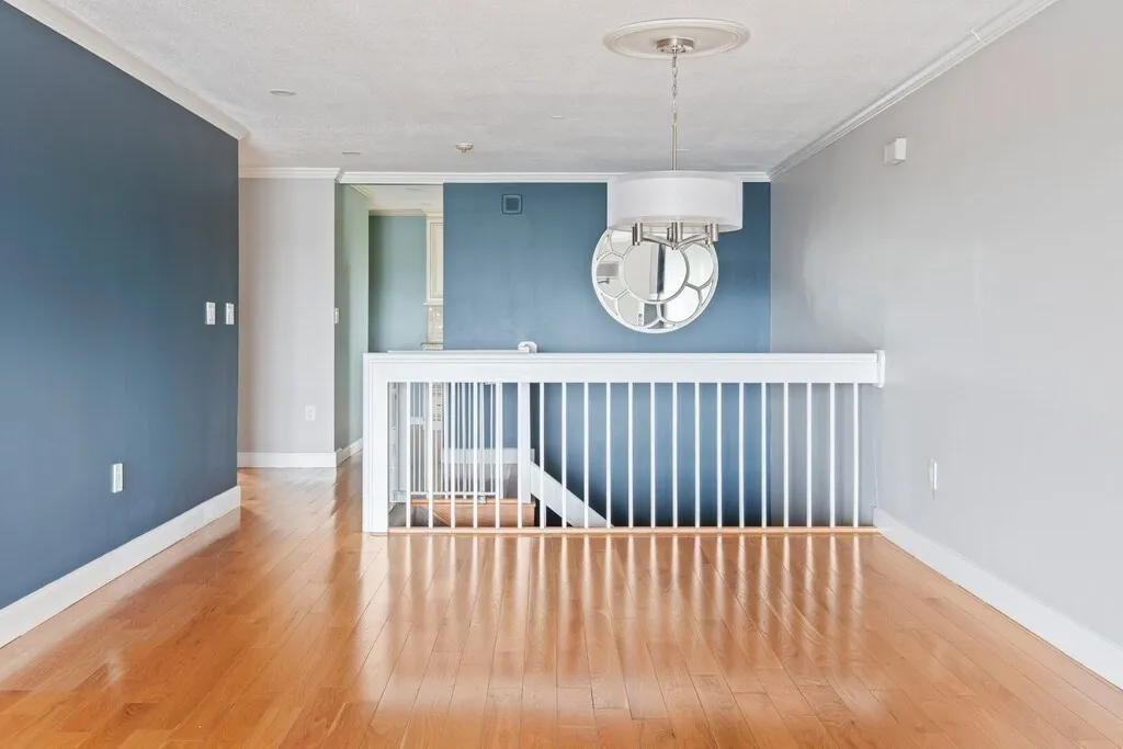 65 Lake Ave, Worcester