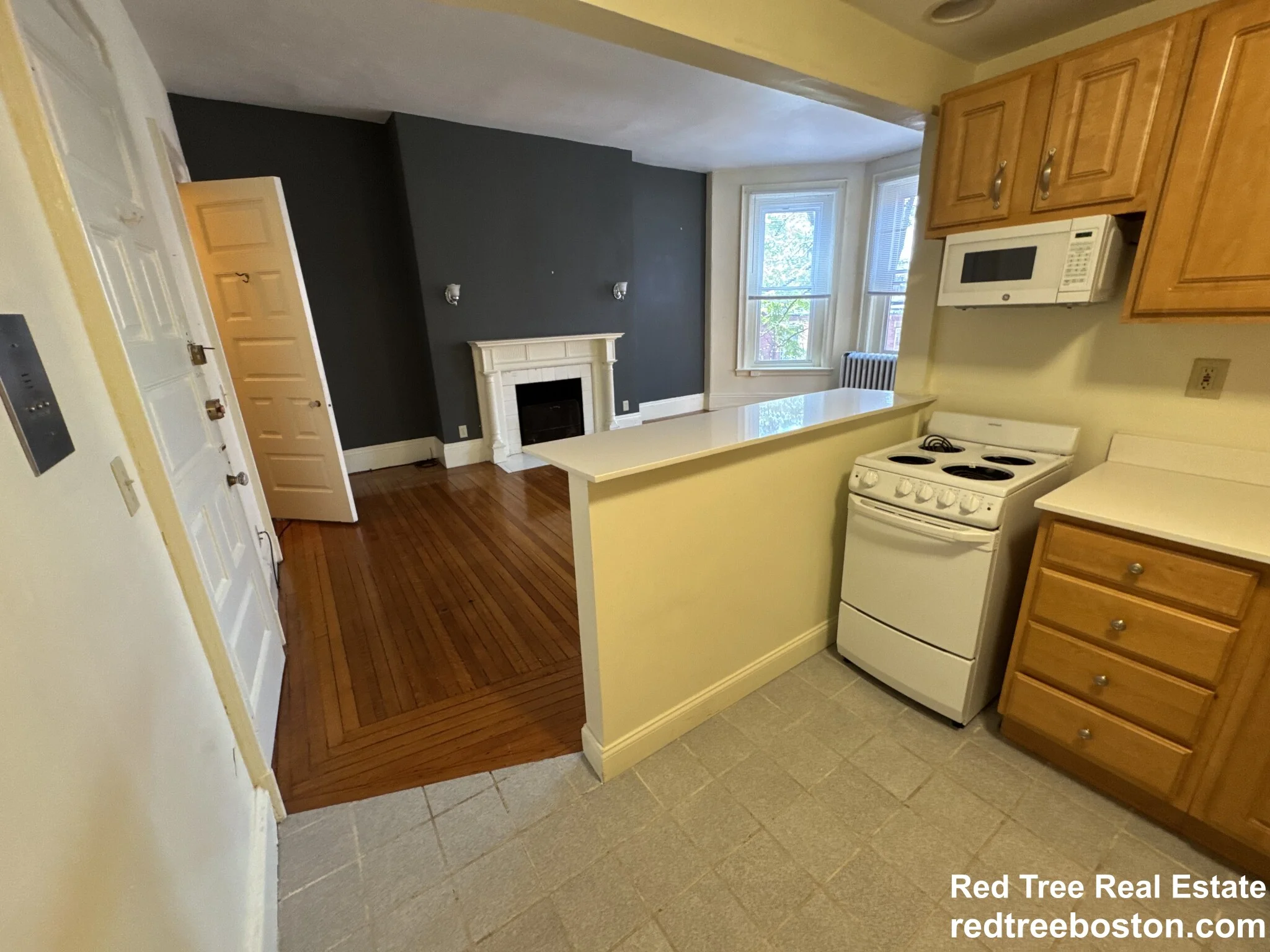 379 Commonwealth Ave, Back Bay