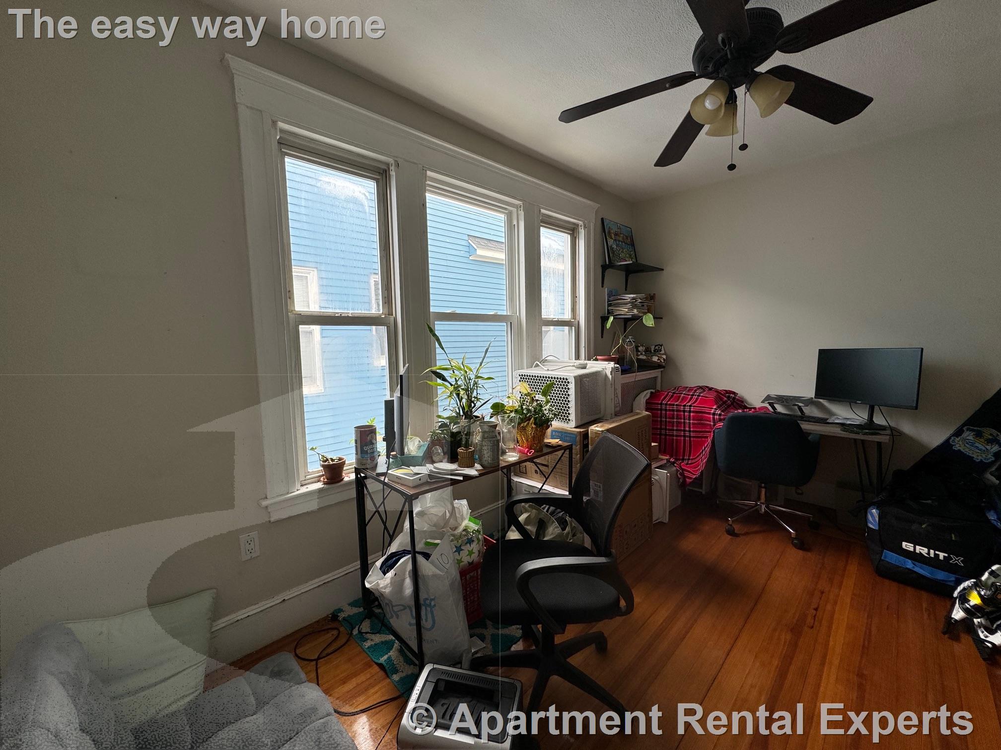 33-35 Magnus Ave, Ward Two