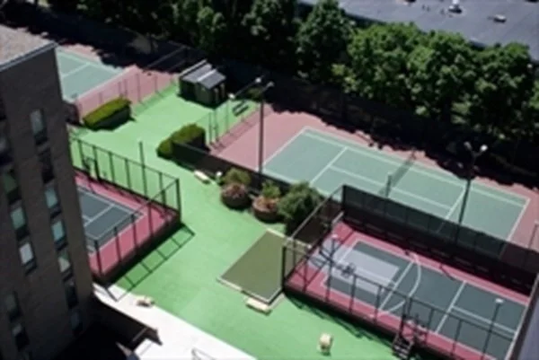 44 Washington St, Brookline Village