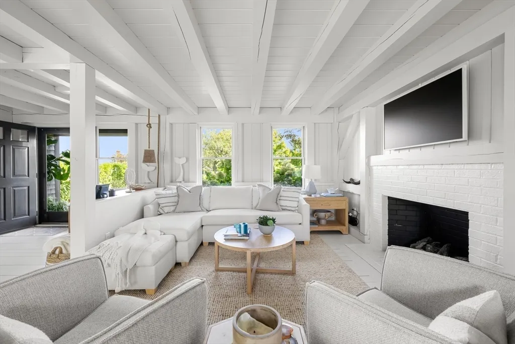 1 Doc Ryder, Nantucket