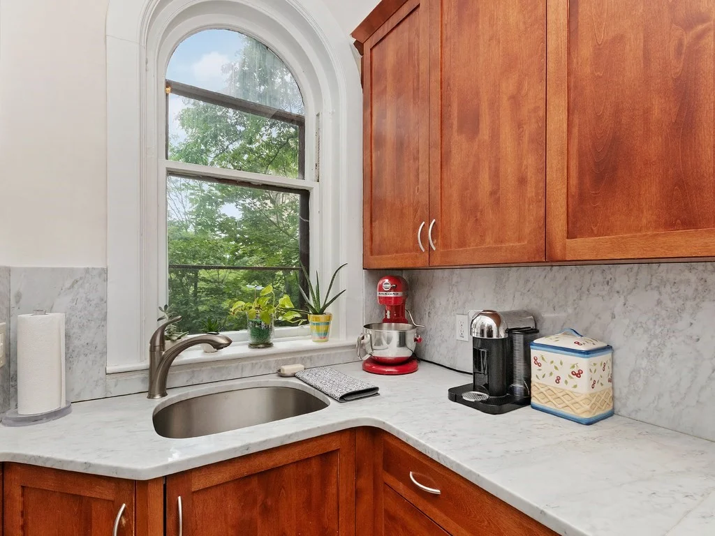 340 Tappan St, Aspinwall Hill