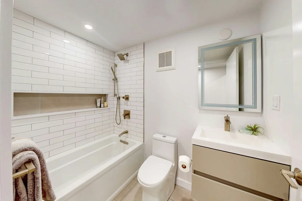 213 Third St, East Cambridge