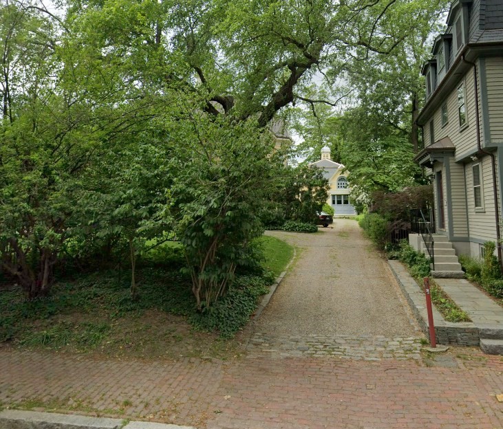 83 Washington Ave, Neighborhood Nine