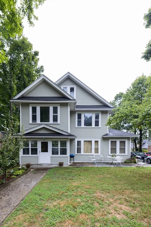 51 South Lenox St, Worcester