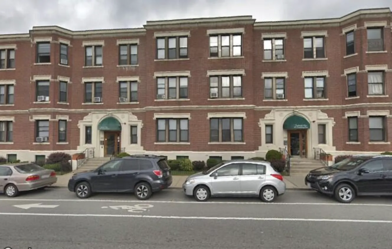 437 Cambridge St, Allston