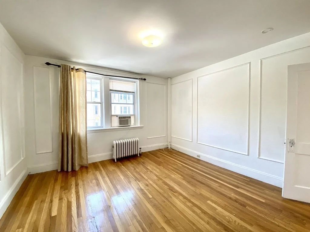 74 Babcock St, Coolidge Corner