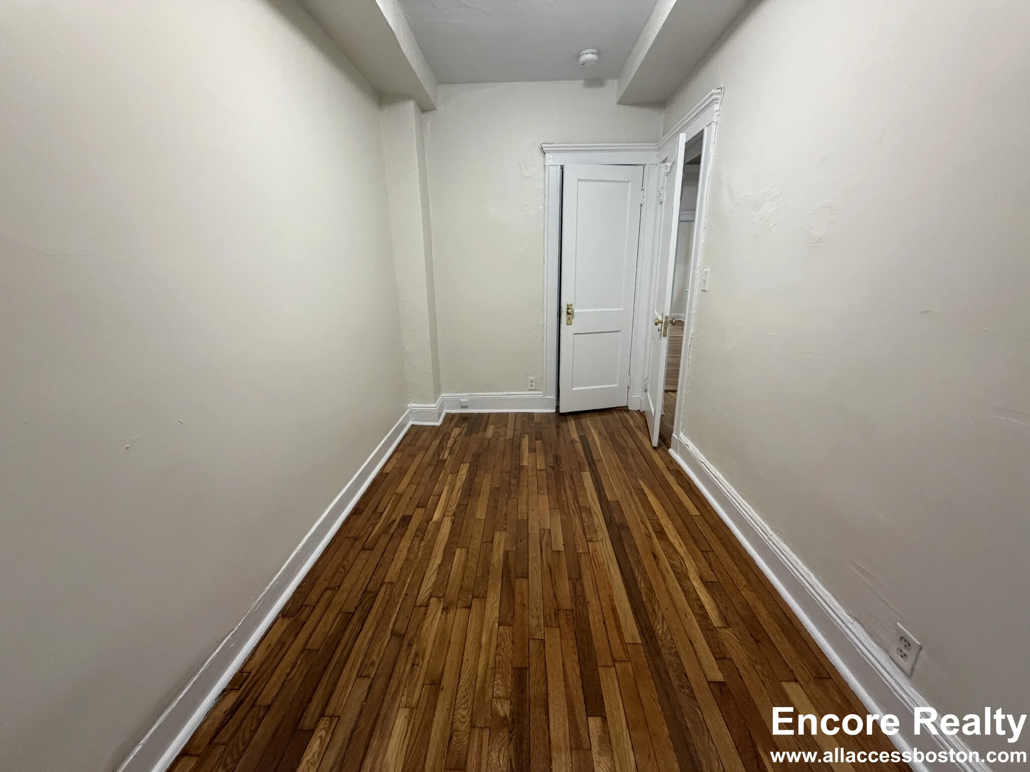 109 Brainerd Rd, Brighton