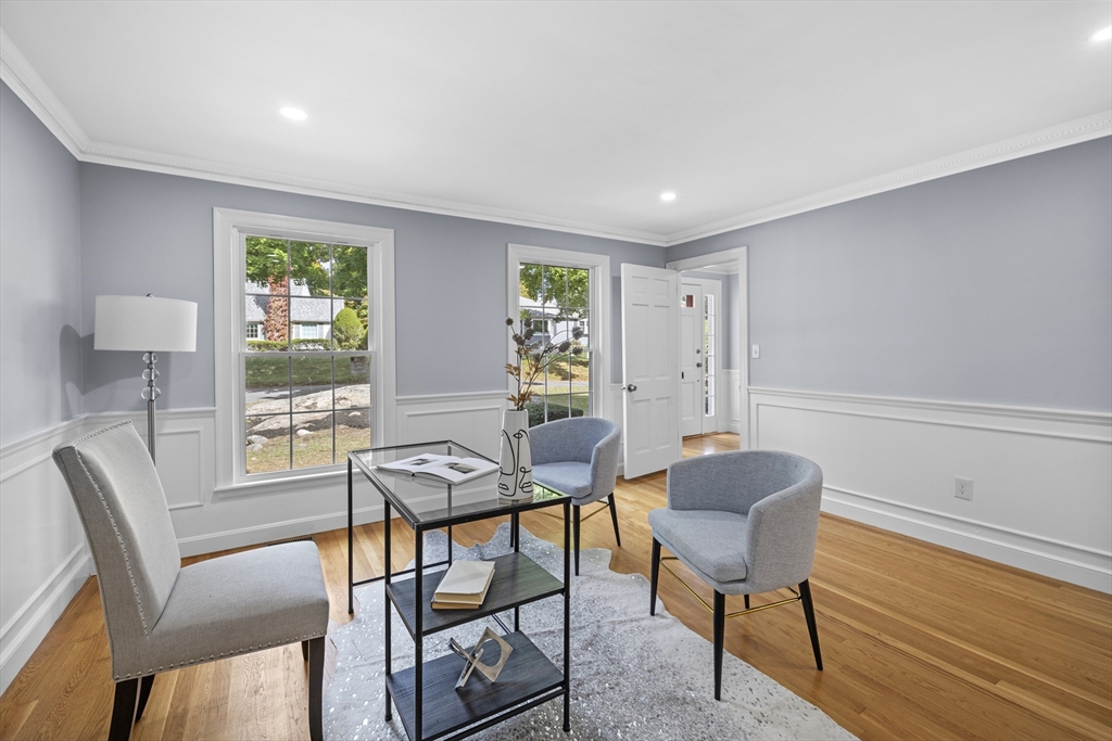 108 Radcliffe Rd, Belmont