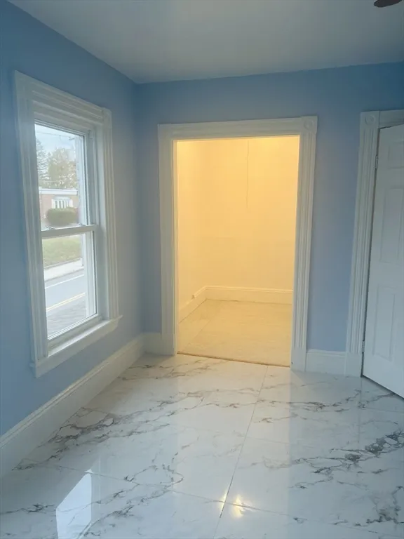 87 Summer St, Fitchburg