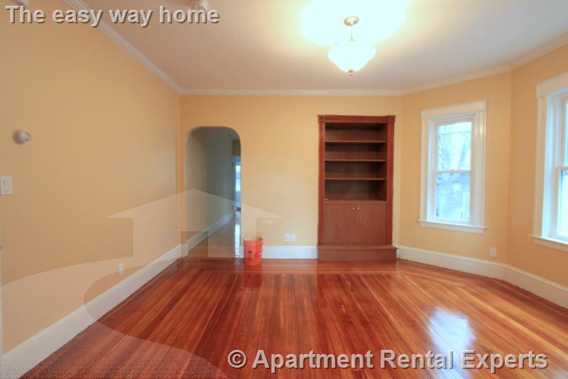 179 College Ave, Davis Square