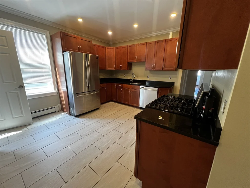 66 Proctor Ave, Revere