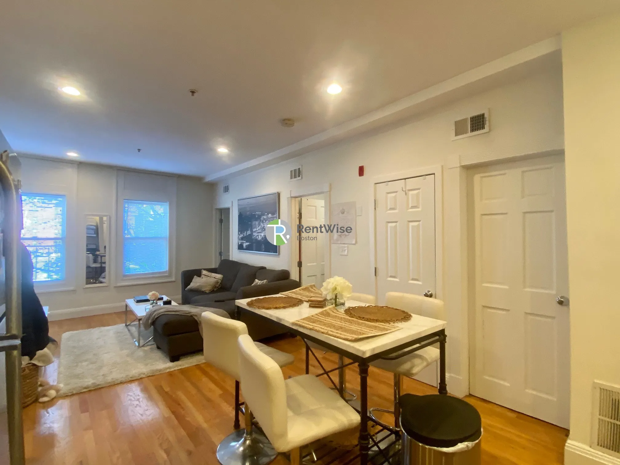 10 Brainerd Rd, Allston