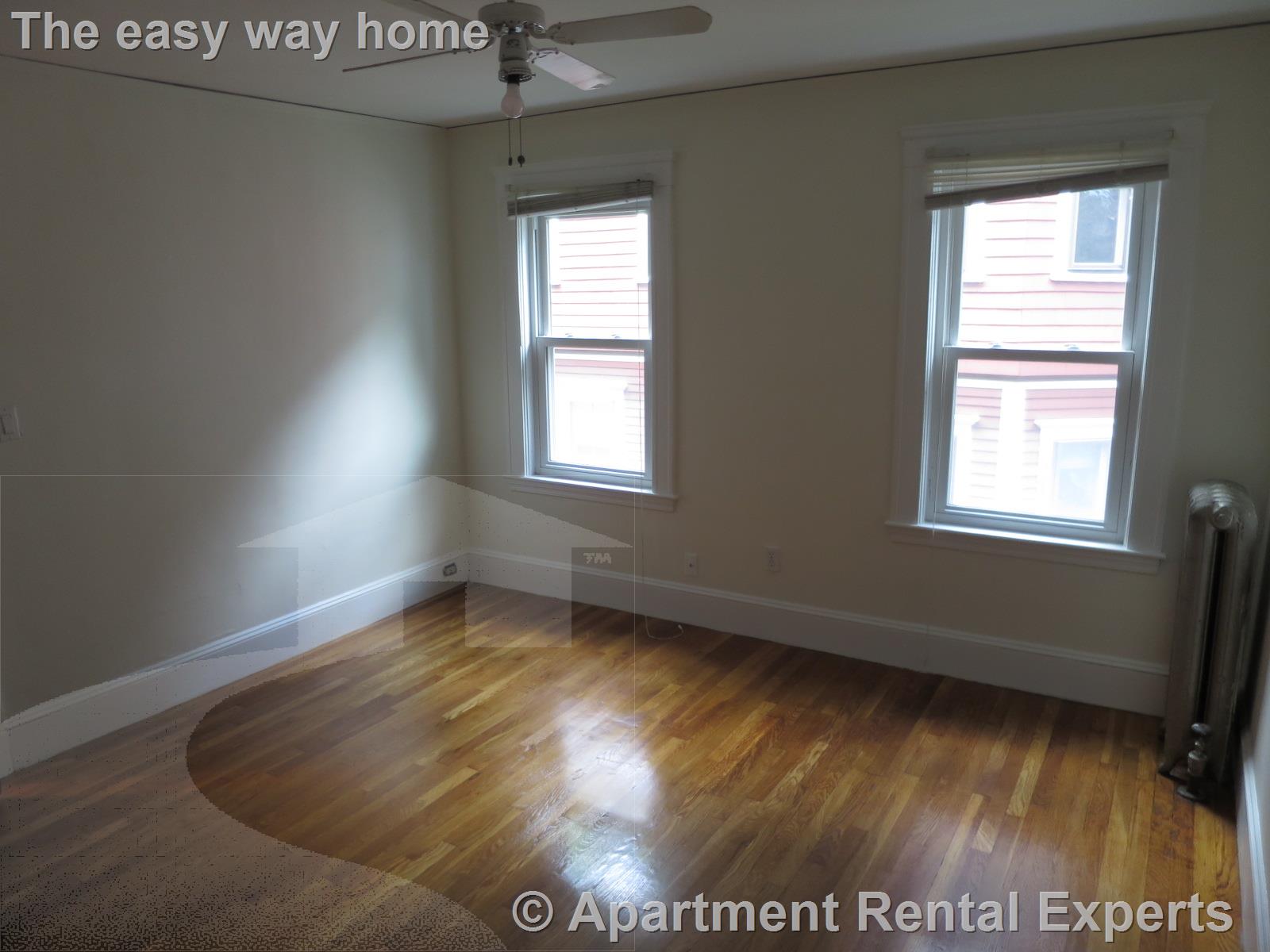 63 Liberty Ave, Davis Square