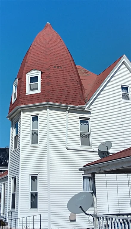 540 Hyde Park Ave, Roslindale